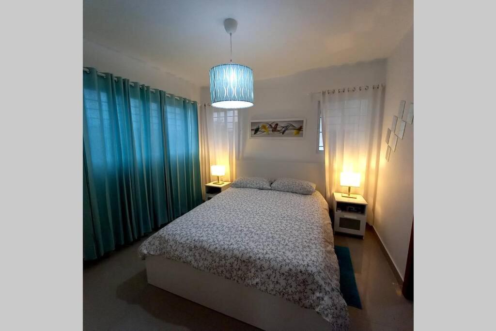 Confortable Apartamento De 3 Tres Habitaciones, Con Hermosa Vista De Area Verde, Ademas De Piscinas Y Juegos Infantiles En Area Recreativa サンティアゴ・デ・ロス・カバリェロス エクステリア 写真