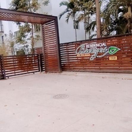 Confortable Apartamento De 3 Tres Habitaciones, Con Hermosa Vista De Area Verde, Ademas De Piscinas Y Juegos Infantiles En Area Recreativa サンティアゴ・デ・ロス・カバリェロス エクステリア 写真